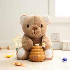 Gift-ready Benny bear from The Peanutshell, perfect for baby showers
