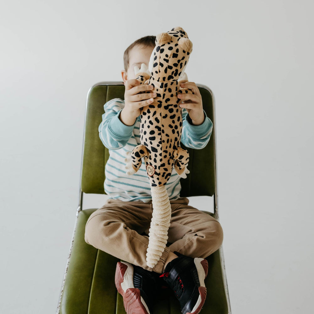 The Petting Zoo leopard gecko plush 24in, close-up fabric texture, soft and kid-friendly.