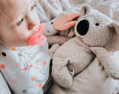 Olli Koala kid-friendly design offers comforting temperature therapy for children.