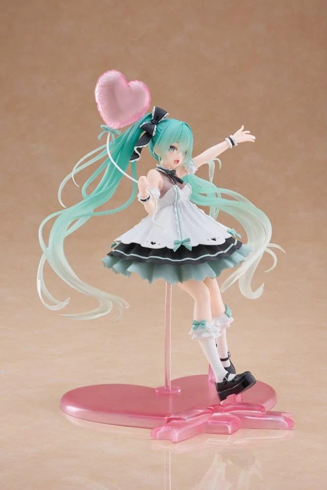 Hatsune Miku joyful expression pose enhances birthday display