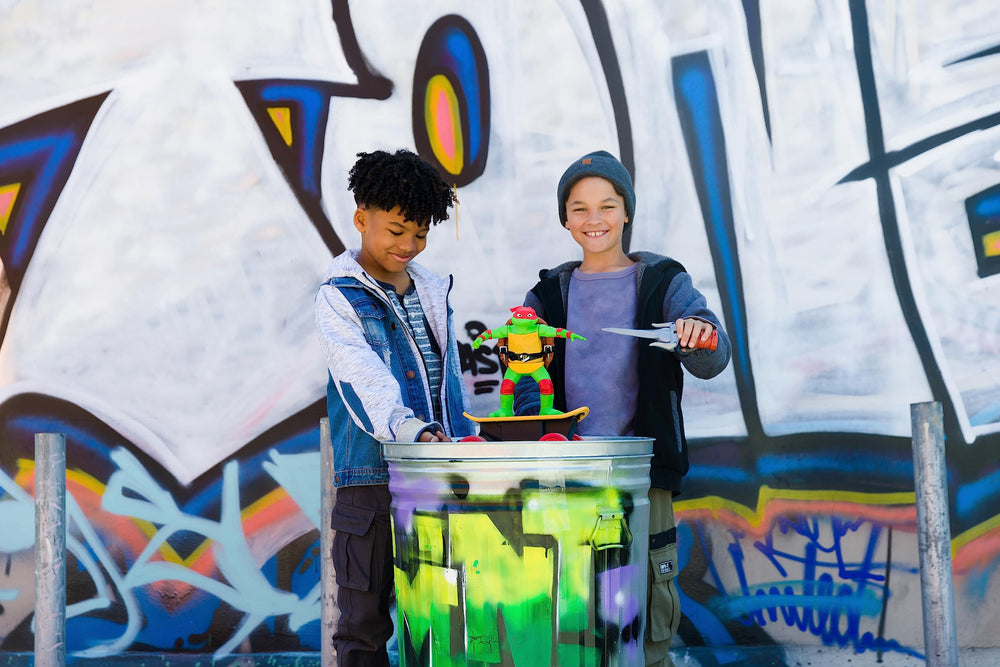 Movie-inspired TMNT styling brings familiar energy to playtime.