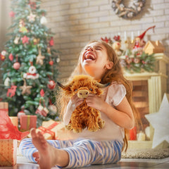 Toaje Highland Cow plush closeup highlights soft texture and inviting hug factor.