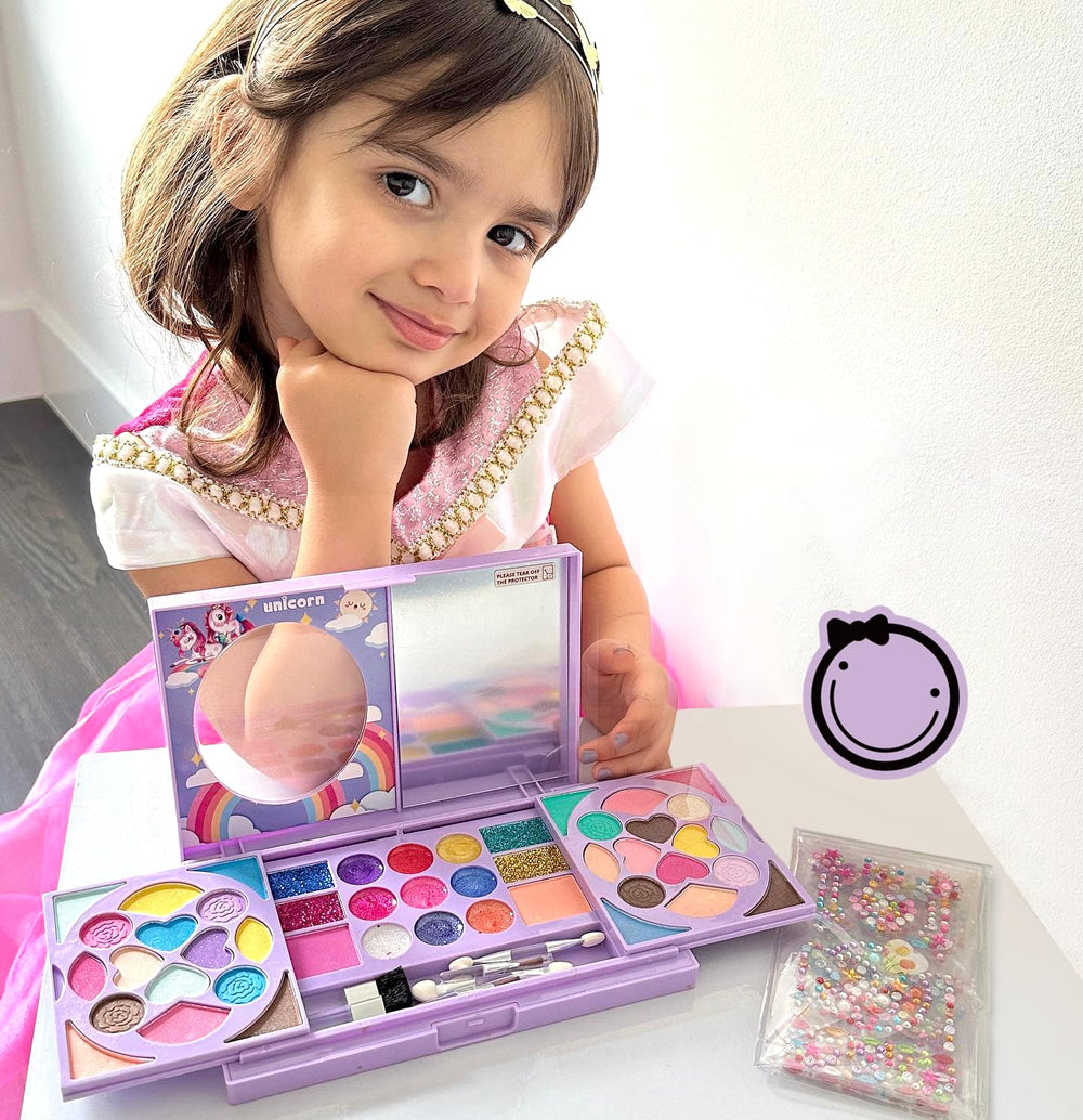 Tomons Kids Makeup Kit Brushes and Blushers included for beginner-friendly play
