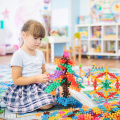 TOMYOU classroom blocks activity supports group learning and sharing.