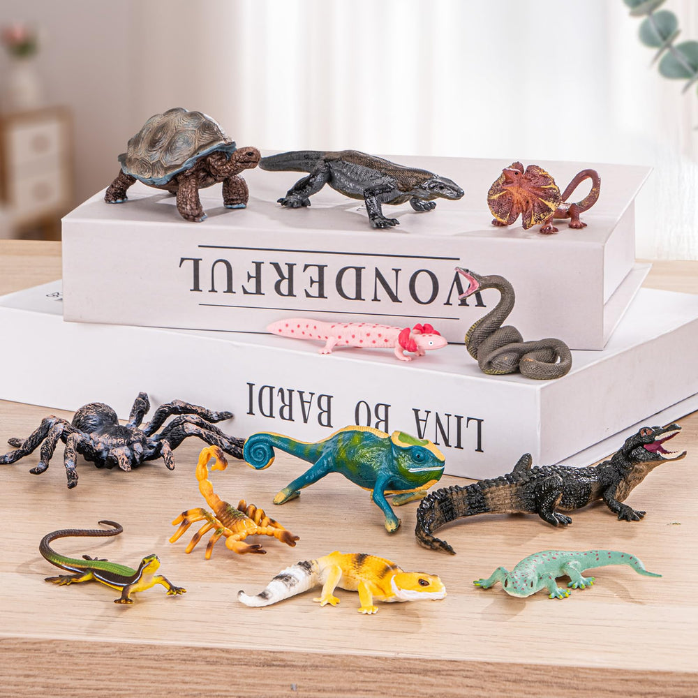 Totsmile scorpion figurine adds dramatic detail to dioramas.