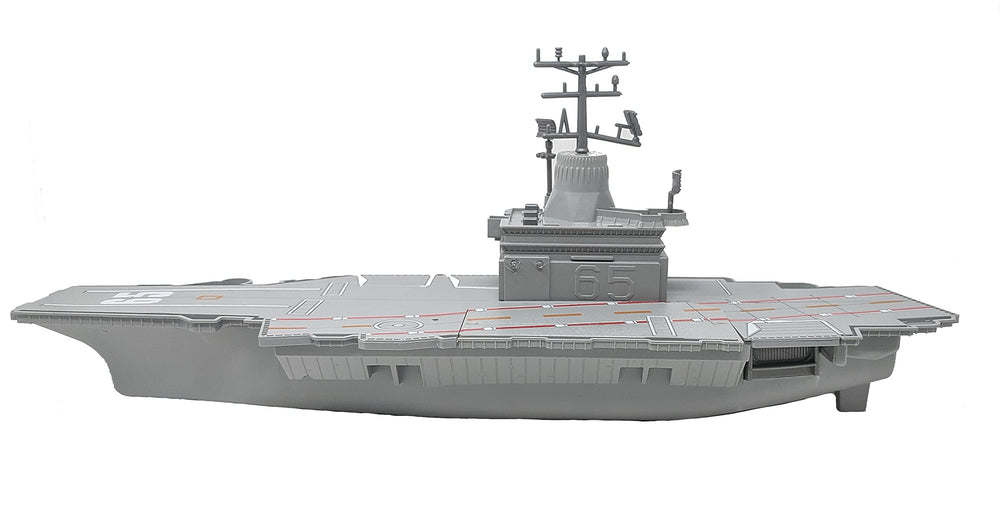 Toy Essentials submarine closeup reveals black top and red bottom color.