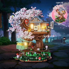 TOY PLAYER LED light feature brightens nighttime display