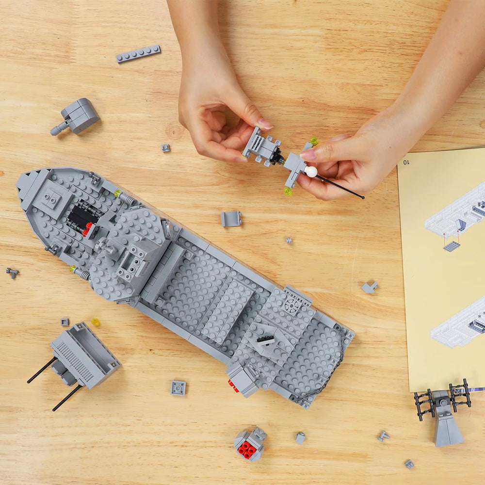 TOY PLAYER Navy Destroyer diorama setup helps create dynamic display scenes.