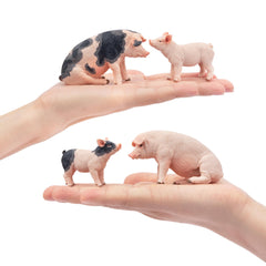 Toymany hand-painted pigs highlighting skin details to enhance storytelling