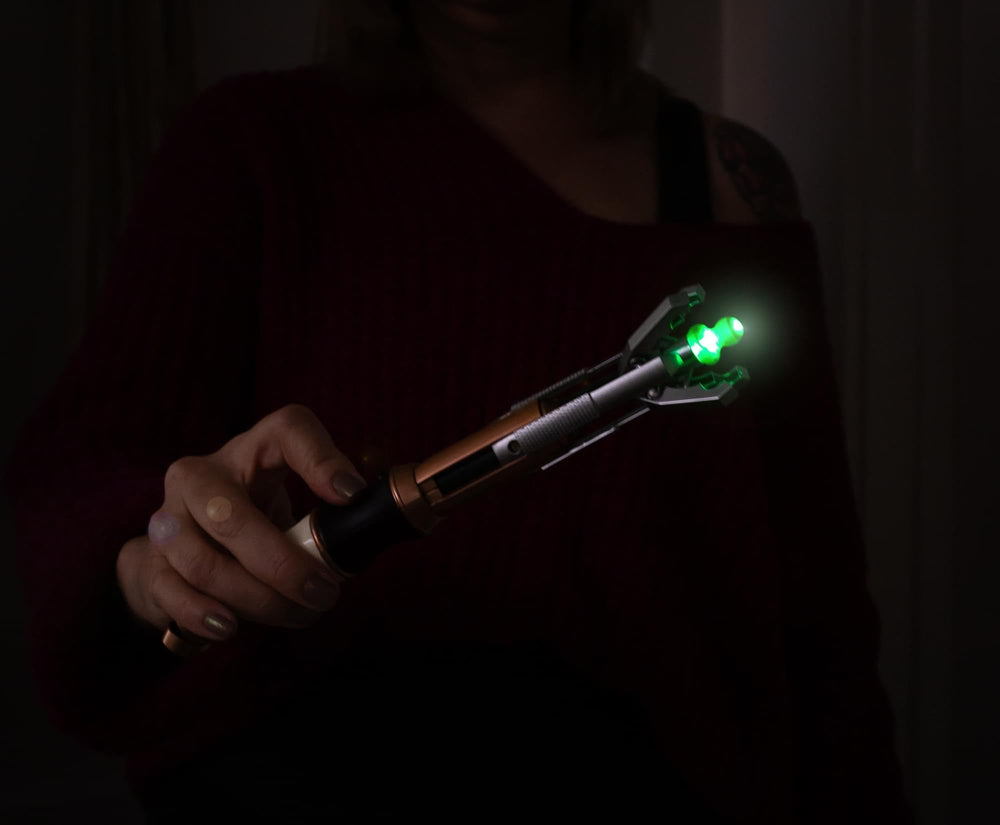 Toynk Doctor Who Eleventh Sonic Screwdriver hollow claws design on display