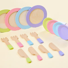 Toyssa wooden spices enhance sensory exploration through color and scent.