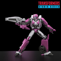 Transformers Elita-1 Studio Series Deluxe blaster and jetpack accessories for enhanced play.