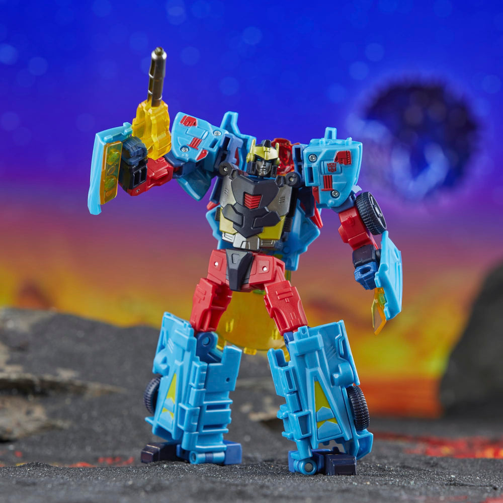 Transformers Legacy Hot Shot blaster accessory adds battle-ready flair.