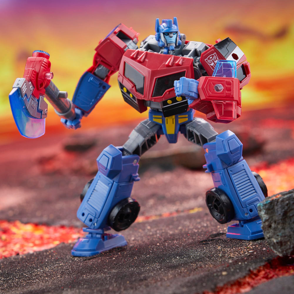 Transformers Legacy United Optimus Prime ion axe accessory enhances play in both modes.