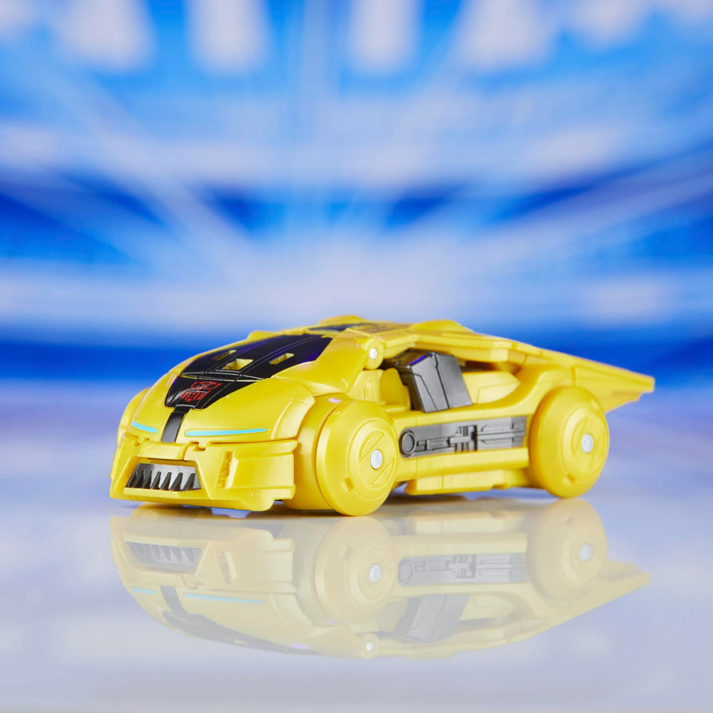 Poseable Bumblebee B-127 figure enables creative action poses.