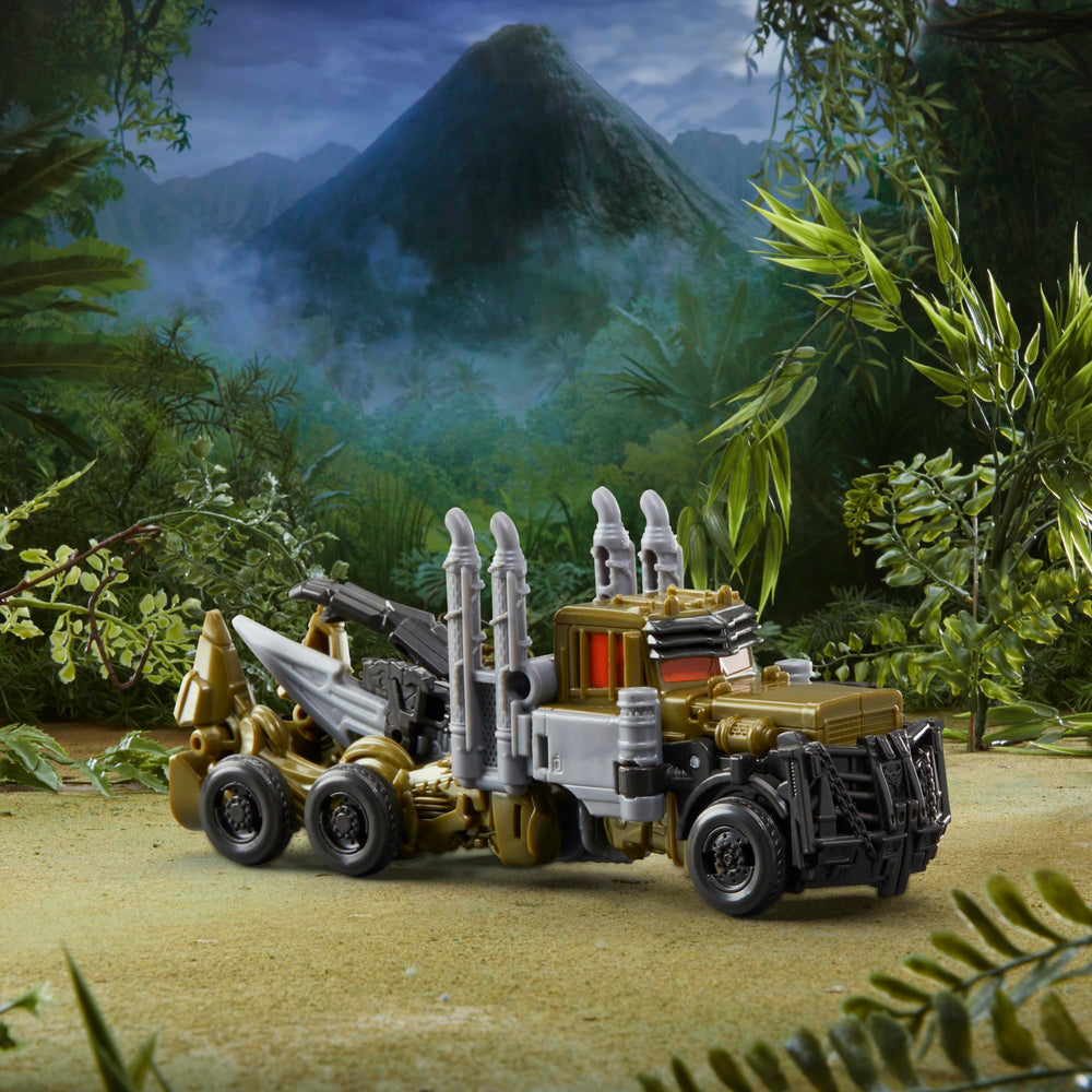 Transformers Rise of the Beasts packaging: display-ready packaging highlights movie-inspired design.