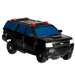 Hatchet figure with removable backdrop recreates High Speed Chase scene
