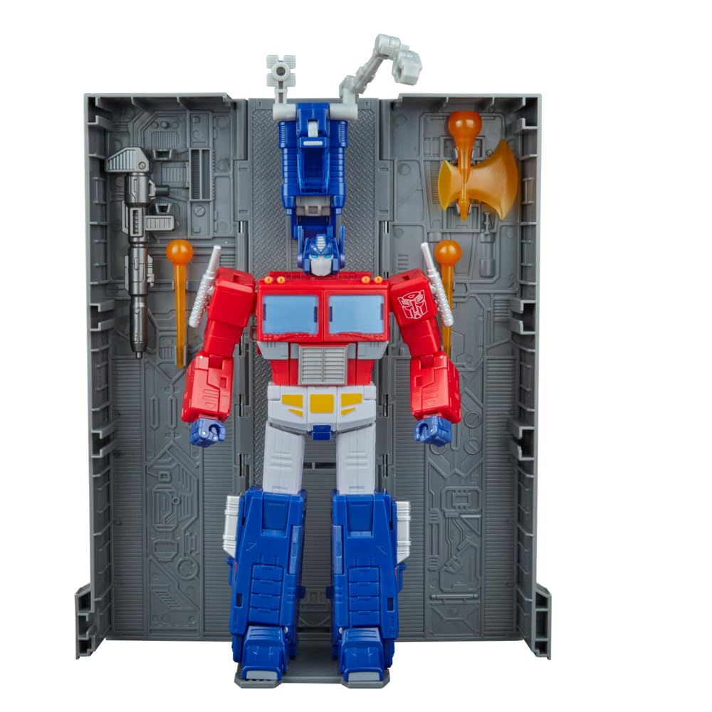 Roller accessory enhances dynamic action poses for Optimus Prime