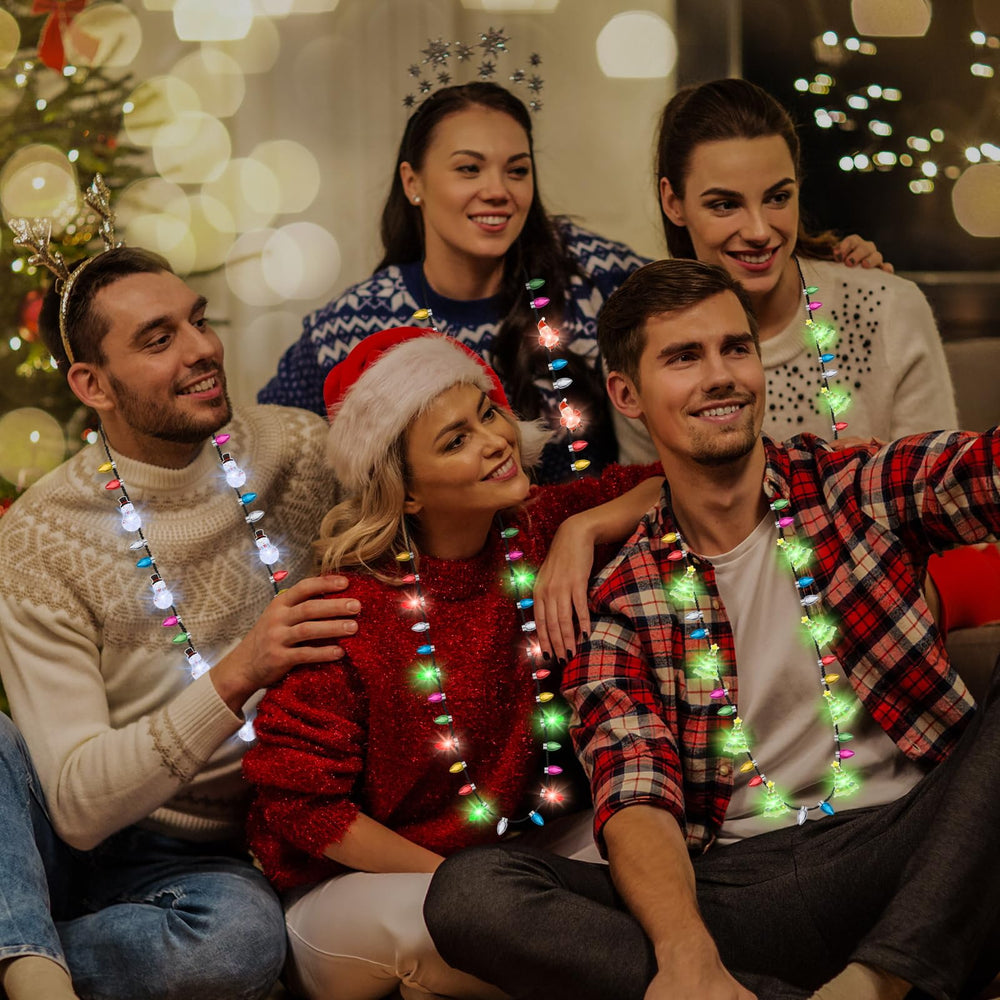 Traplace necklace provides three lighting modes for customized ambience.