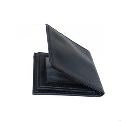 TSY TOOL Close-up magic wallet enables fast reveals in tight spaces.