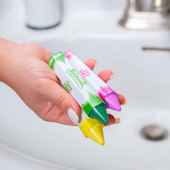 Tub Works Smooth Jumbo Bath Crayons waterproof wrapper keeps crayons secure.