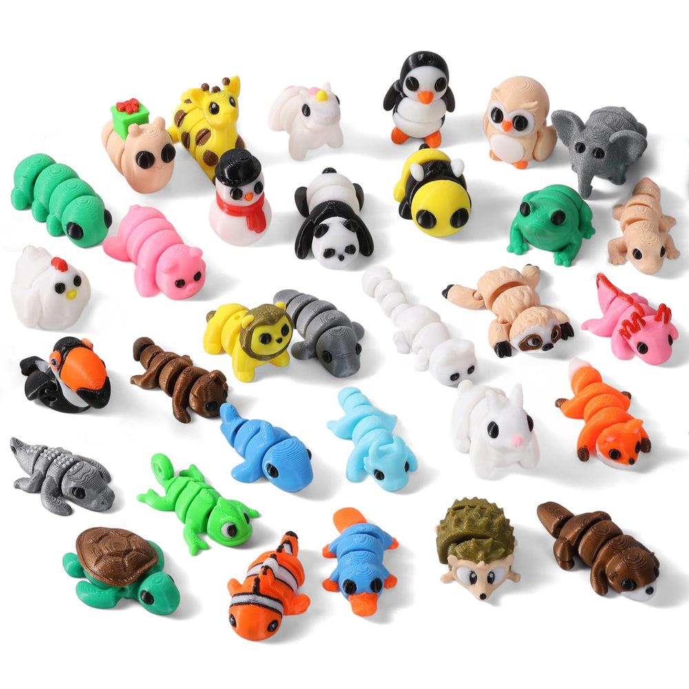 TXB3DOK panda articulated figurine for desk decor and kid-friendly fidget play.