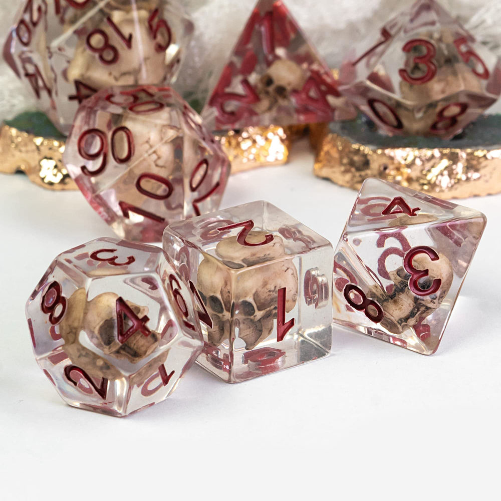 UDIXI Skull DND dice made of eco-friendly resin for safe gaming.
