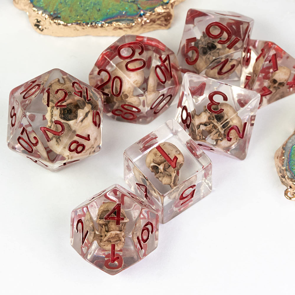 UDIXI Skull DND dice on a table, boosting RPG ambience.