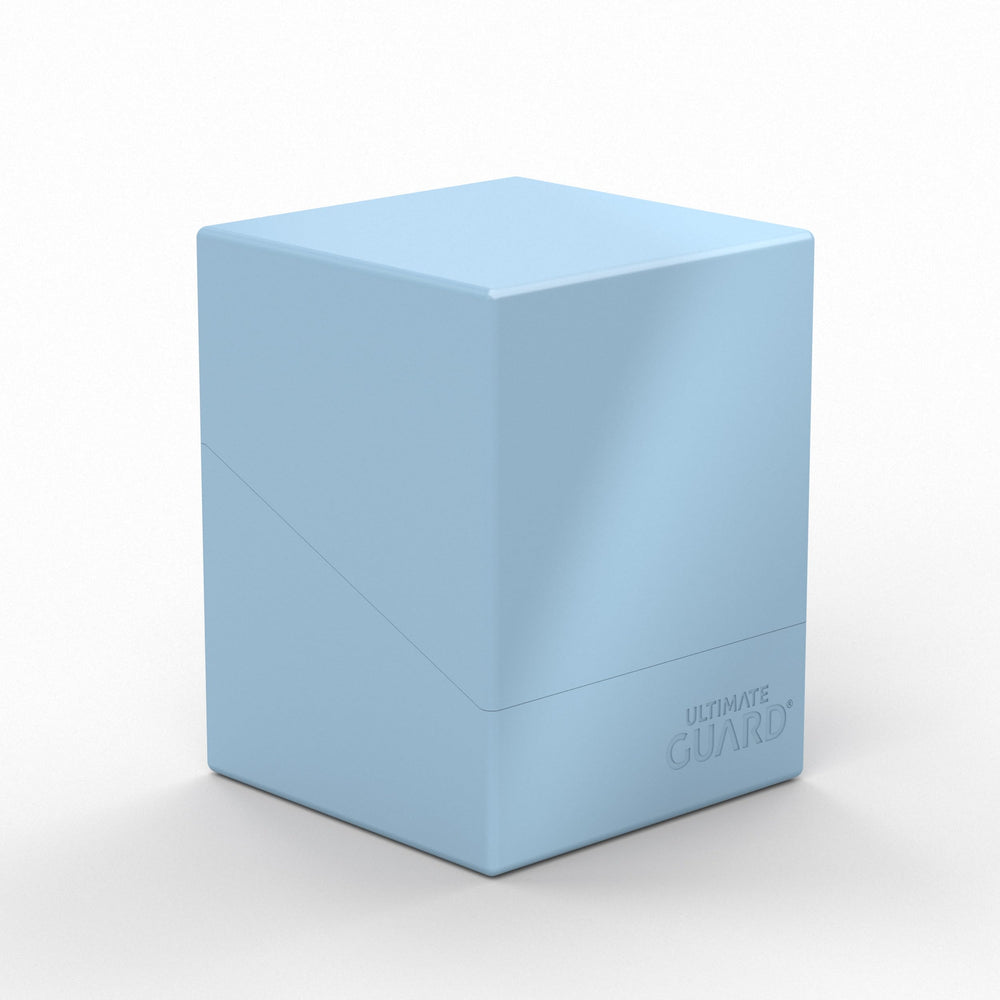 Ultimate Guard Boulder Solid 100+ on table with secure, double-sleeved card storage