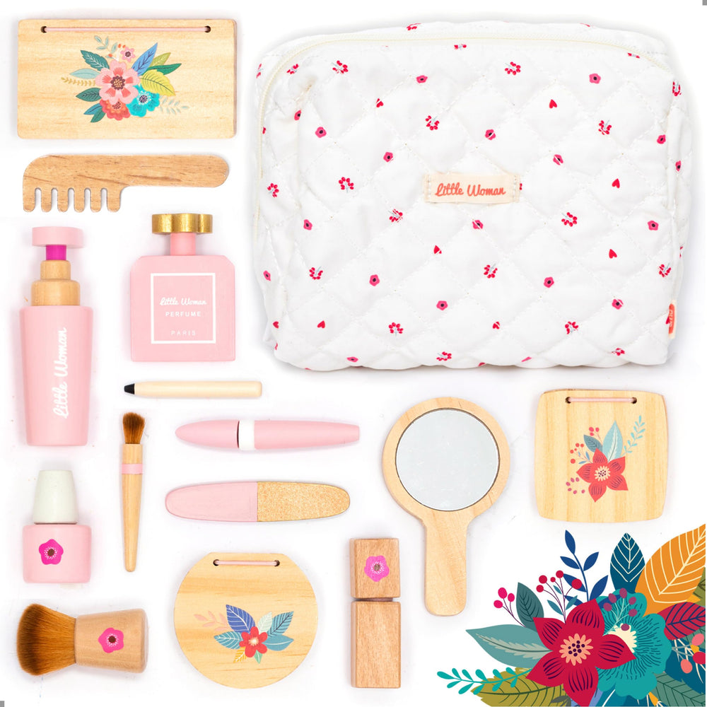 UMU wooden makeup kit lipstick for safe pretend play and creative exploration.