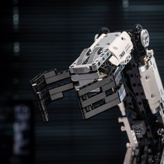 UNCLE BRICK completed robotic arm showcases versatile STEM learning opportunities.