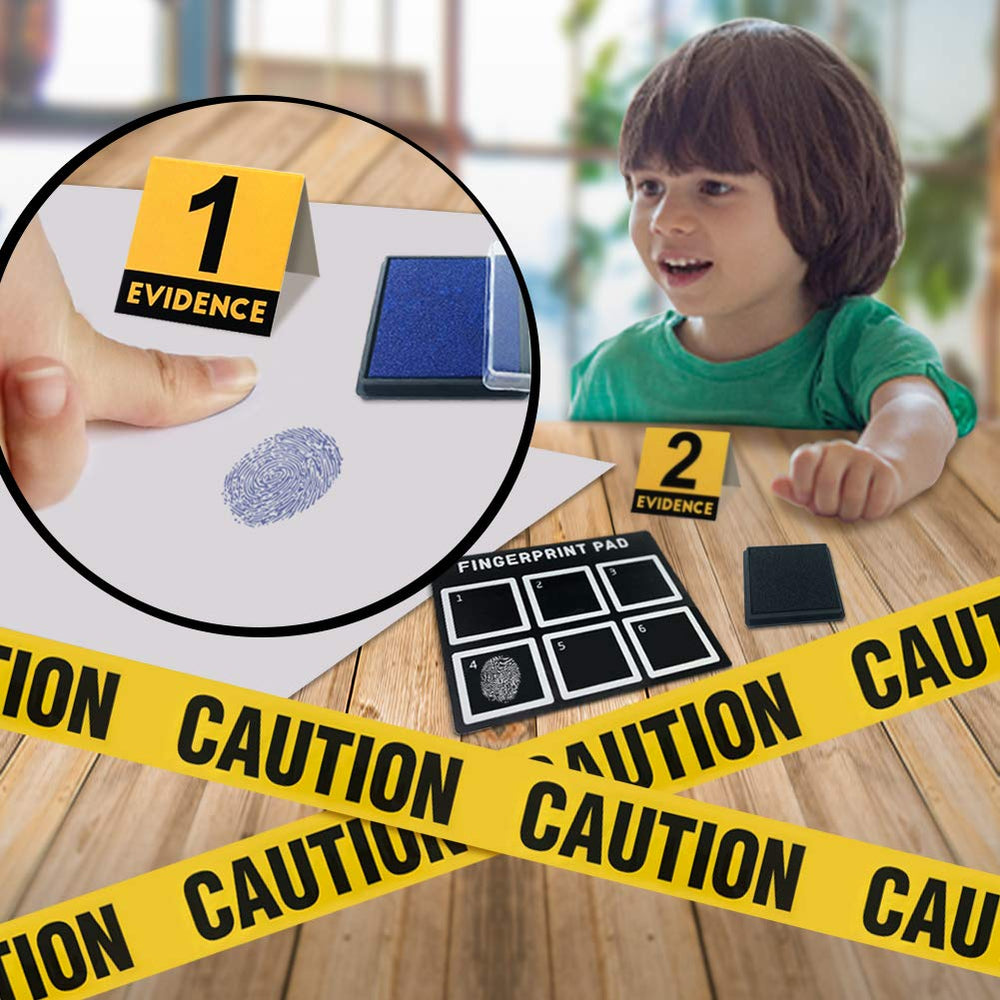 UNGLINGA fingerprint activities encourage detective thinking and systematic observation.