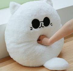 Uomieefy Gojocat plush hugging pose demonstrates cozy companion for desk breaks