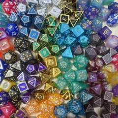 UURM Drawstring bag for quick access and safe transport of dice.