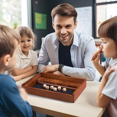 VAMSLOVE Shut The Box instruction booklet visible supports quick familiarization.