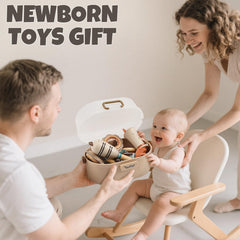 Vanplay packaging highlights newborn gift-ready set for baby showers.