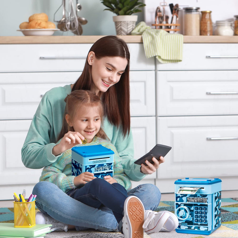 Bright camouflage finish makes Vcertcpl piggy bank a gift