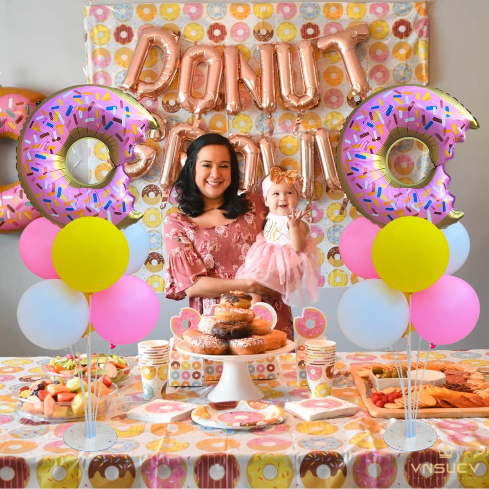 VNSUCV two-set kit offers flexible donut time party decor.