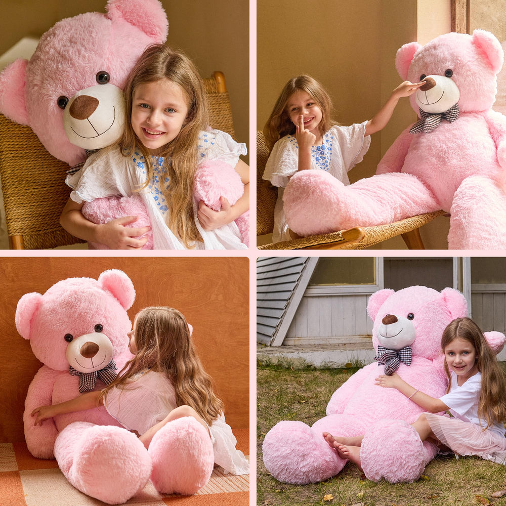 Wedding decor featuring a pink teddy bear from Vposyako
