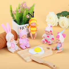 Vueos 4-inch unicorn outfit mini doll inspires fantasy scenes and pretend play.