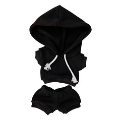 VVQUI soft-material doll clothing keeps 17cm dolls comfy during play.