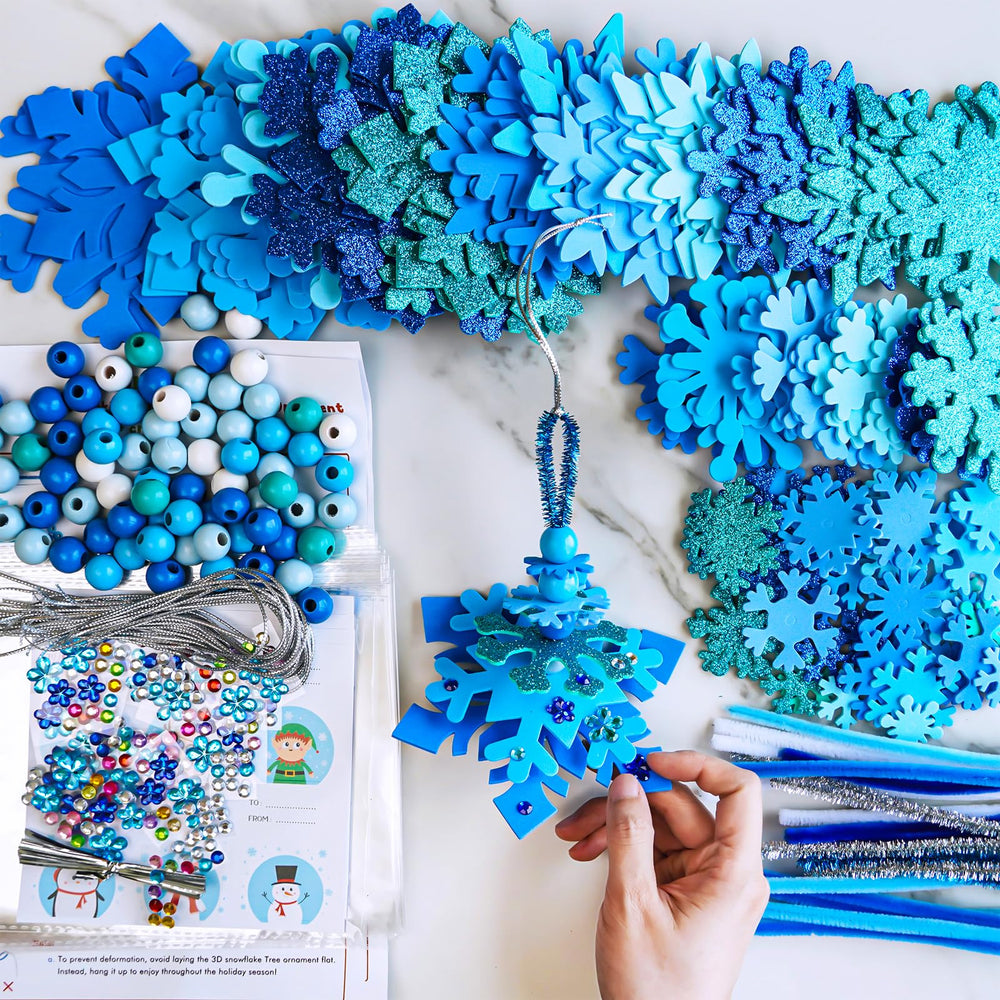 Winlyn 3D snowflake tree ornament kit creates dimensional holiday decor