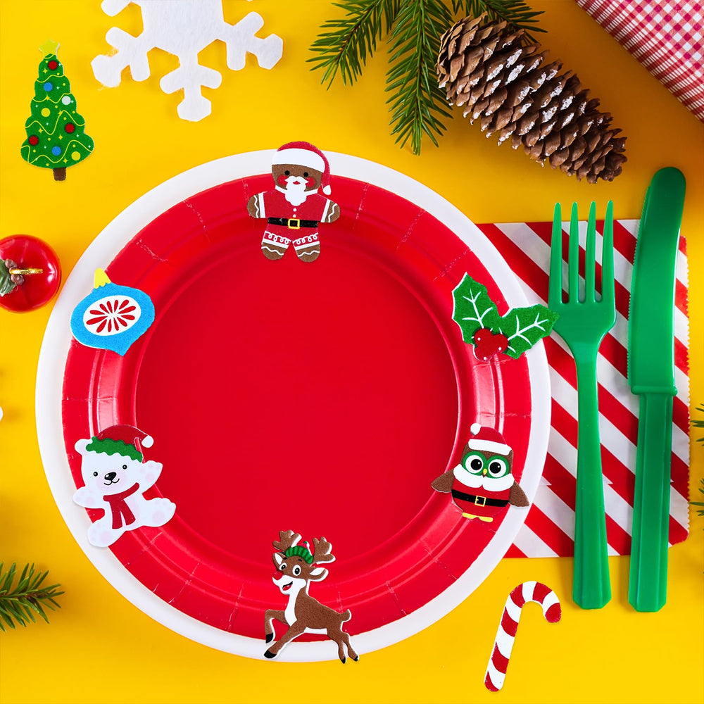 Winlyn Christmas stickers come in varied sizes from 1 to 2.5 inches