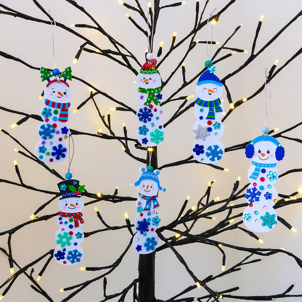 Winlyn completed snowman bookmark ready for holiday reading and gifting.