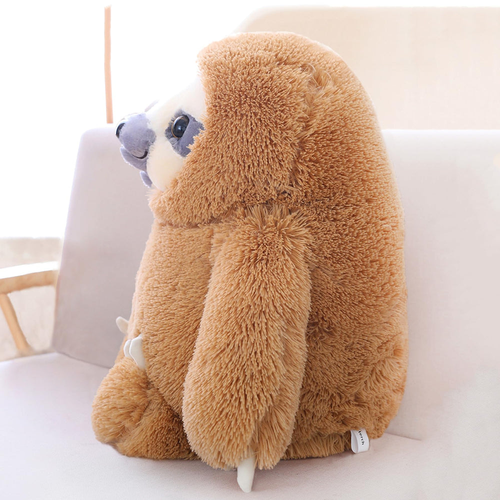 Winsterch big eyes and inviting smile sloth, a comforting friend for kids