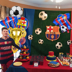 Wooacme football party decor creates a lively event ambiance.