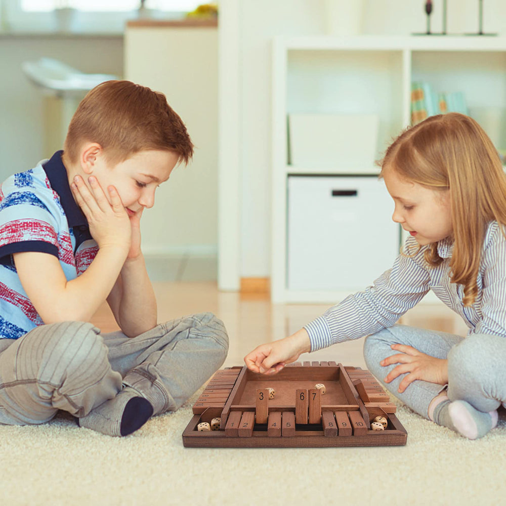 WOOD CITY Shut The Box dice roll action creates engaging gameplay moments.