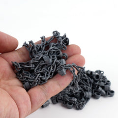 WSRYLTCH flexible poseable chains bend smoothly for curves.