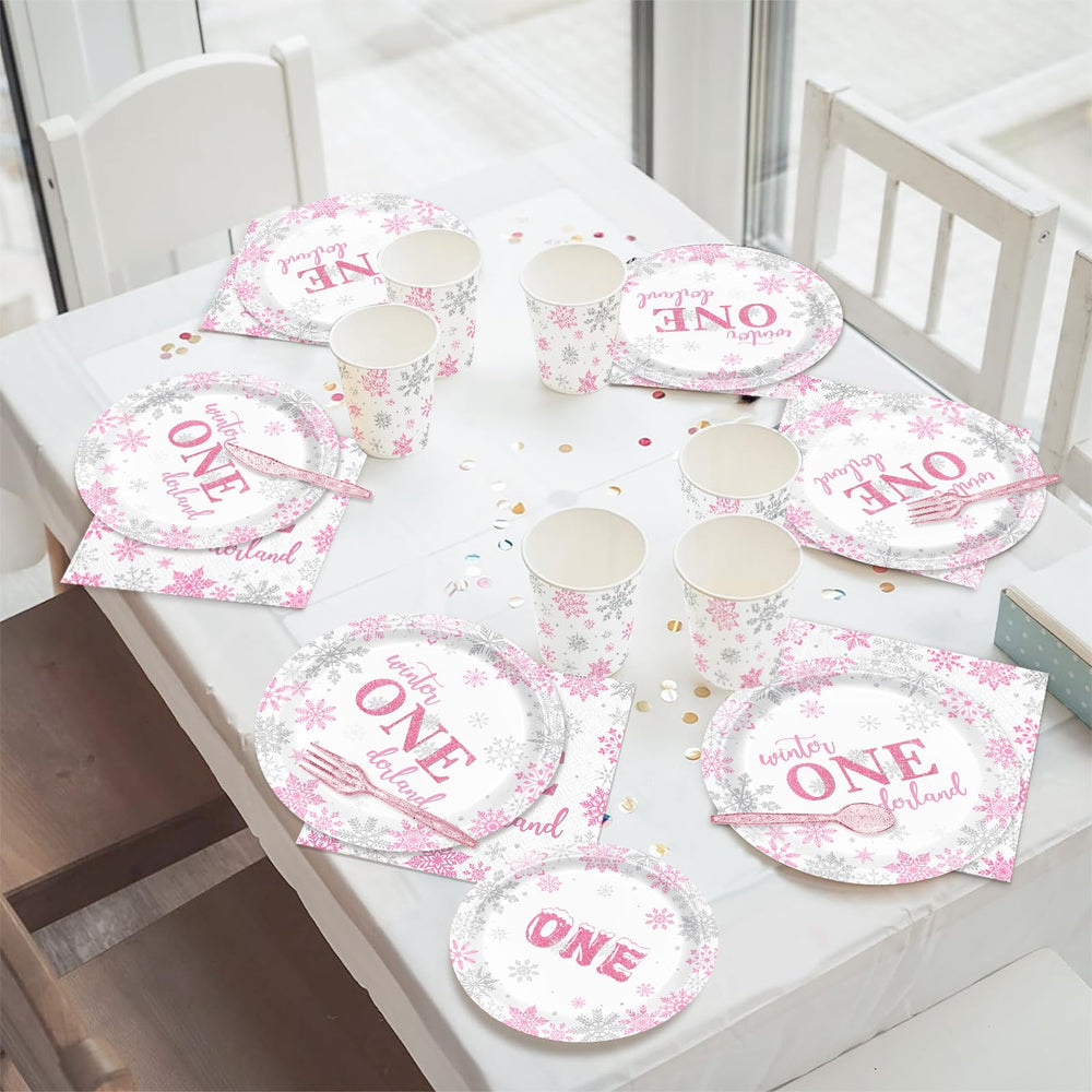 XIENBLOC Pink utensils completing the coordinated tableware set.