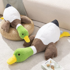 XIGUI mallard duck plush supports imaginative play and wildlife learning.